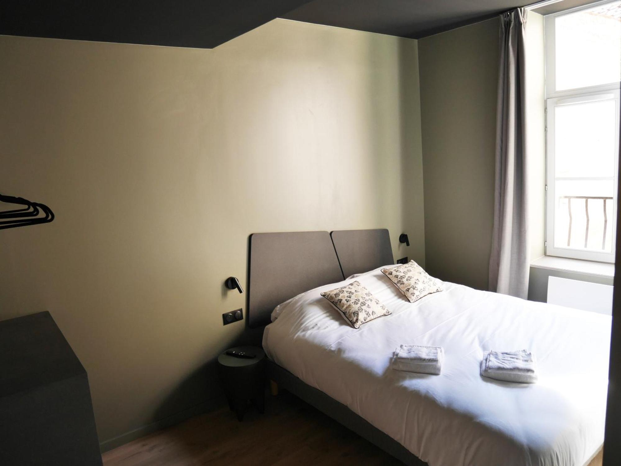 Au Chat Qui Dort Lille - Archives 3 Dış mekan fotoğraf